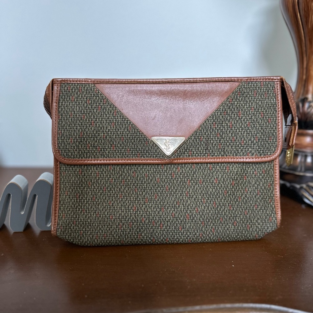 YSL Clutch Vintage
